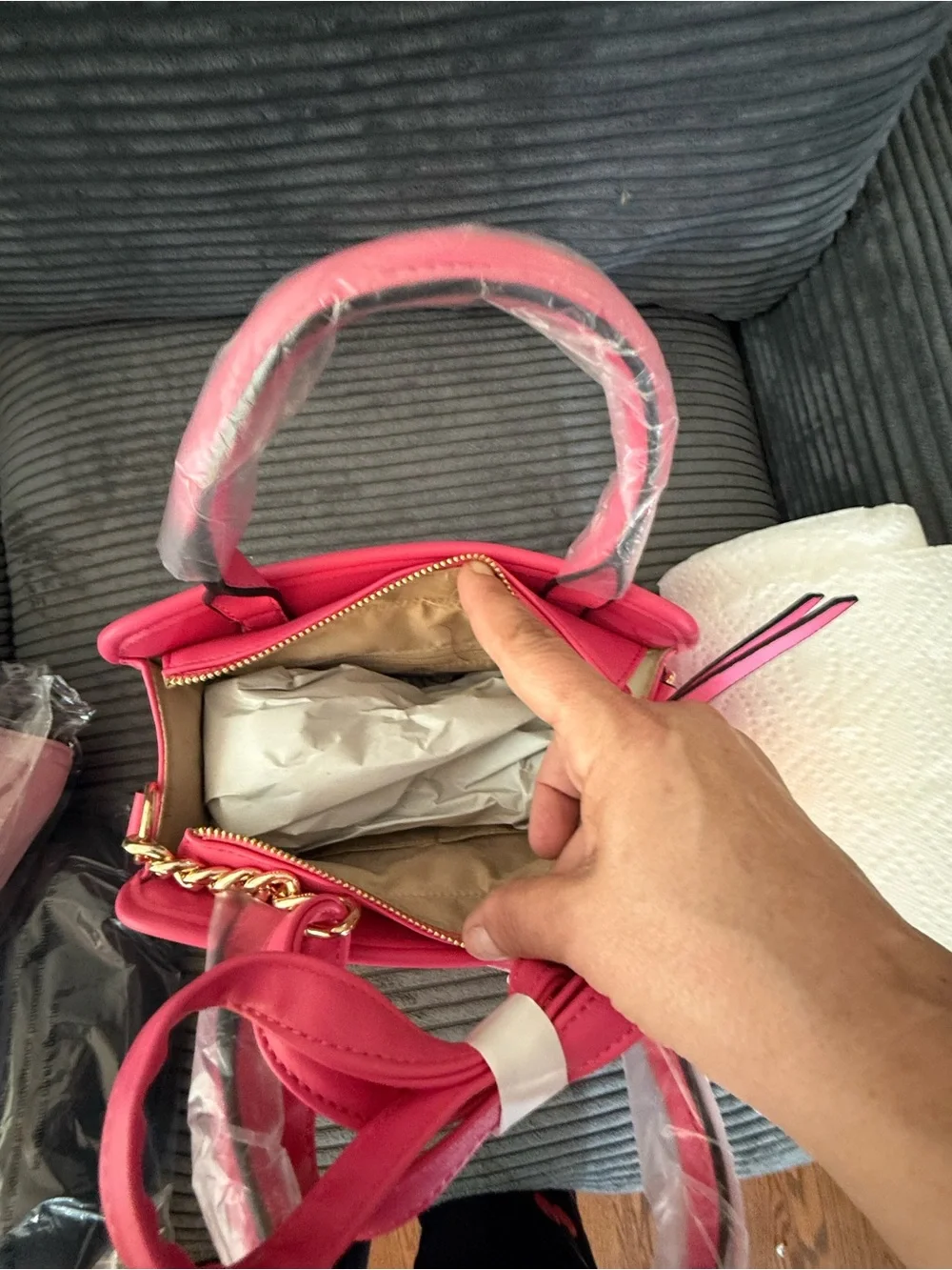 Jessica Simpson Bright Pink Structured Top-Handle Women's Bag retail $75